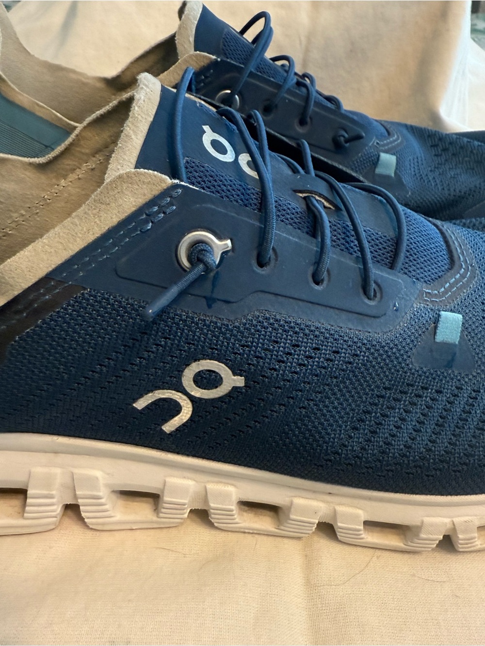 On Running Cloudflow Men's Athletic Shoes - Navy Blue